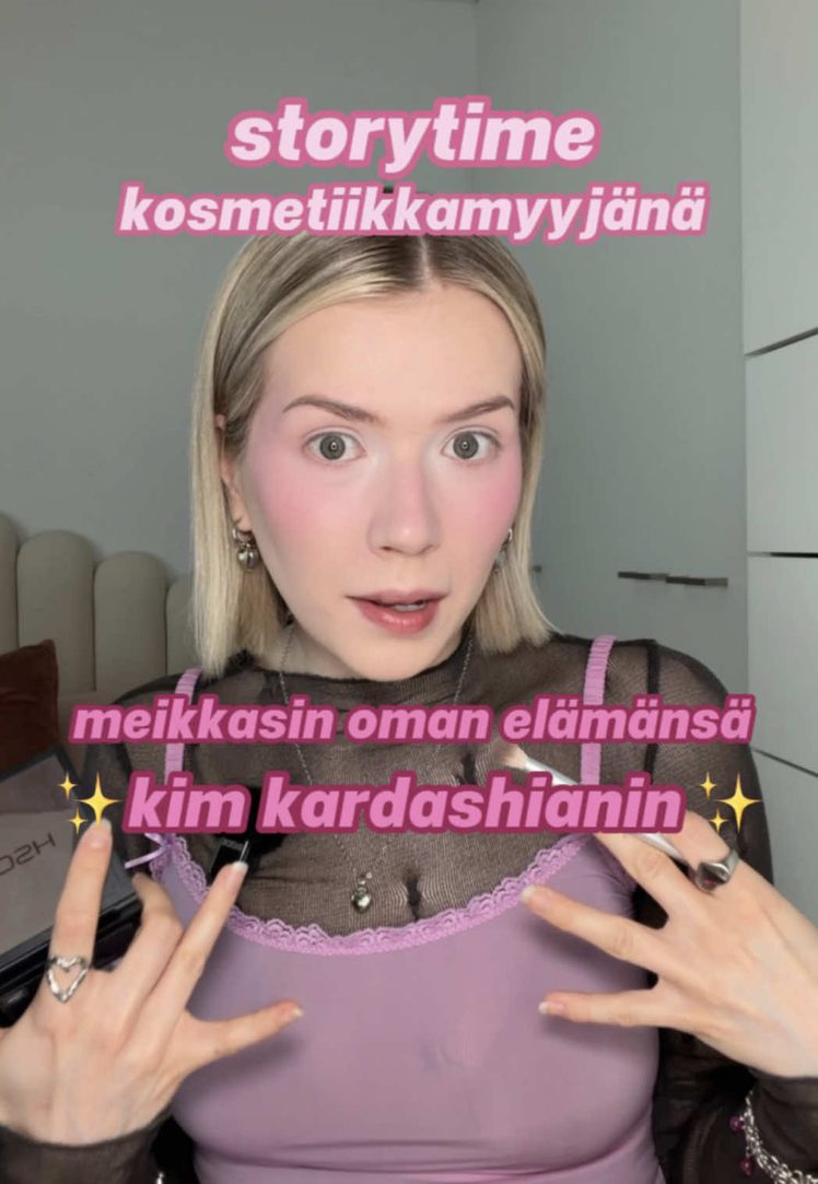 ooks sä tarkotuksella menny meikit naamassa nukkuu seuraavaa aamua varten? 😳 storytime kosmetiikkamyyjänä: meikkasin oman elämänsä kim kardashianin ✨ videolla käytetyt tuotteet: @NYXCosmeticsNordics make it wonder foundation & butter melt blush sävy my butta half (saatu/mainos) @L’Oréal Paris true match serum concealer (saatu/mainos) @essence.cosmetics silky blur concealer (saatu/mainos) @moiracosmetics cream bronzer 200C (saatu/mainos @Nordic Beauty Inc ) @LUMENE blur powder foundation  @Huda Beauty easy bake pressed powder sävy cherry blossom cake (saatu/mainos) @Benefitnordics presicely my brow pencil sävy 2.5 (saatu/mainos) @GOSH COPENHAGEN eyedentity palette 005 (saatu/mainos) @Catrice Cosmetics shine supreme lip oil sävy 040 (saatu/mainos @Polhem ) #storytimesuomi #grwmsuomi #meikki #asiakaspalvelu #meikkaaja 